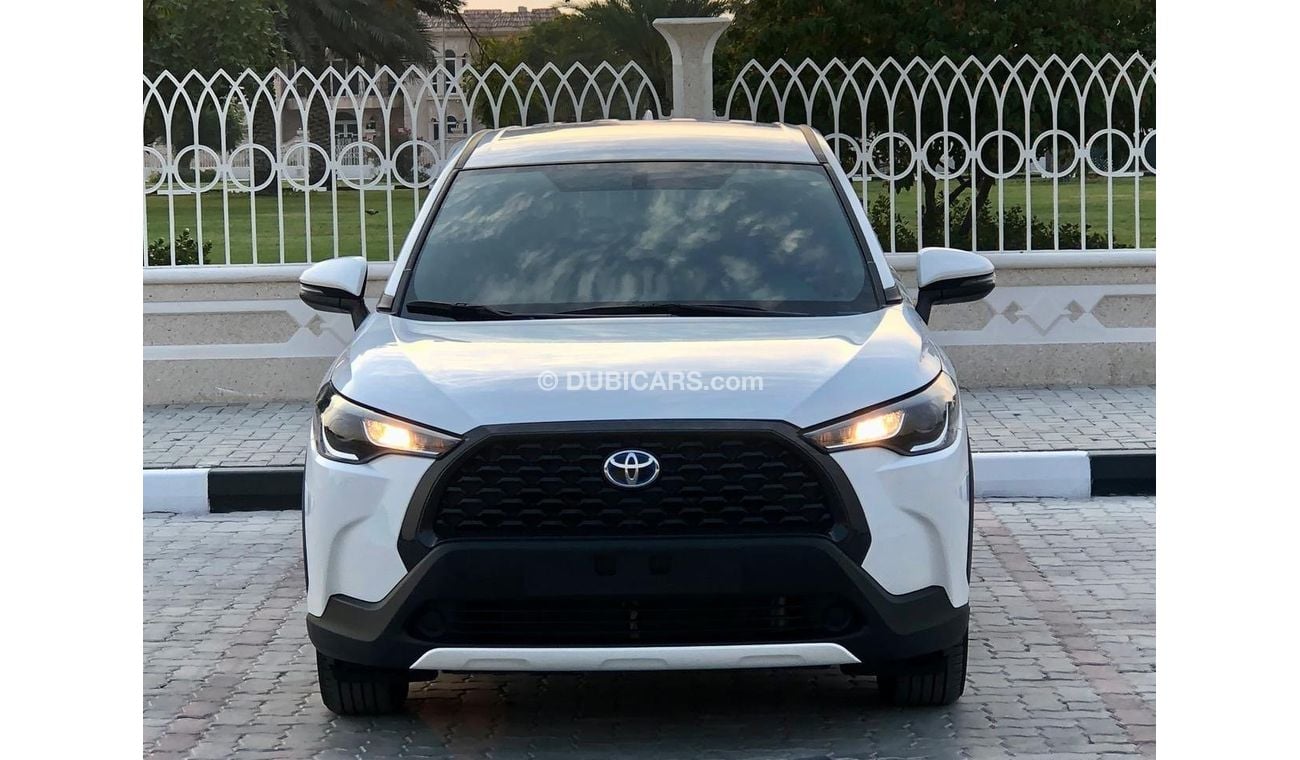 تويوتا كورولا كروس Corolla Cross 1.8L 2022 GCC (Hybrid)