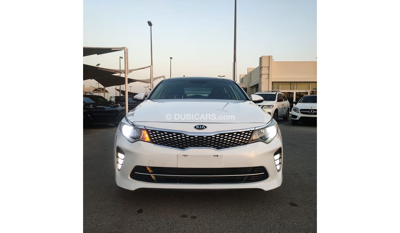 Used Kia Optima EX 2018 for sale in Dubai - 561642