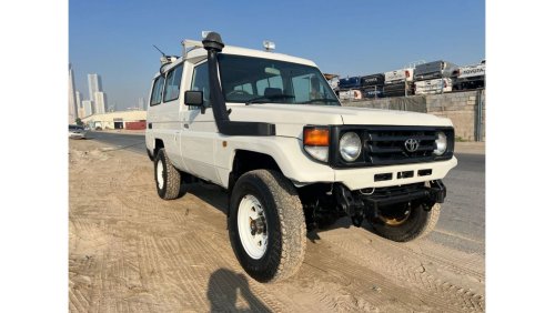 Toyota Land Cruiser Hard Top