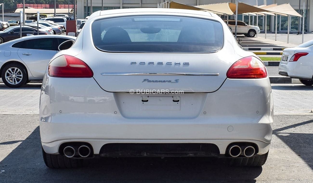 بورش باناميرا Panamera S