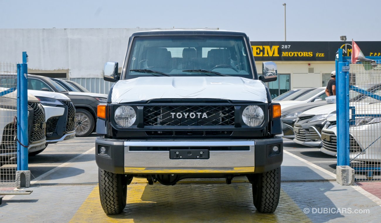 Toyota Land Cruiser Hard Top LX 4.0L V6