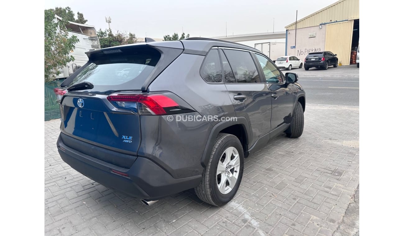 Toyota RAV4 XLE full options