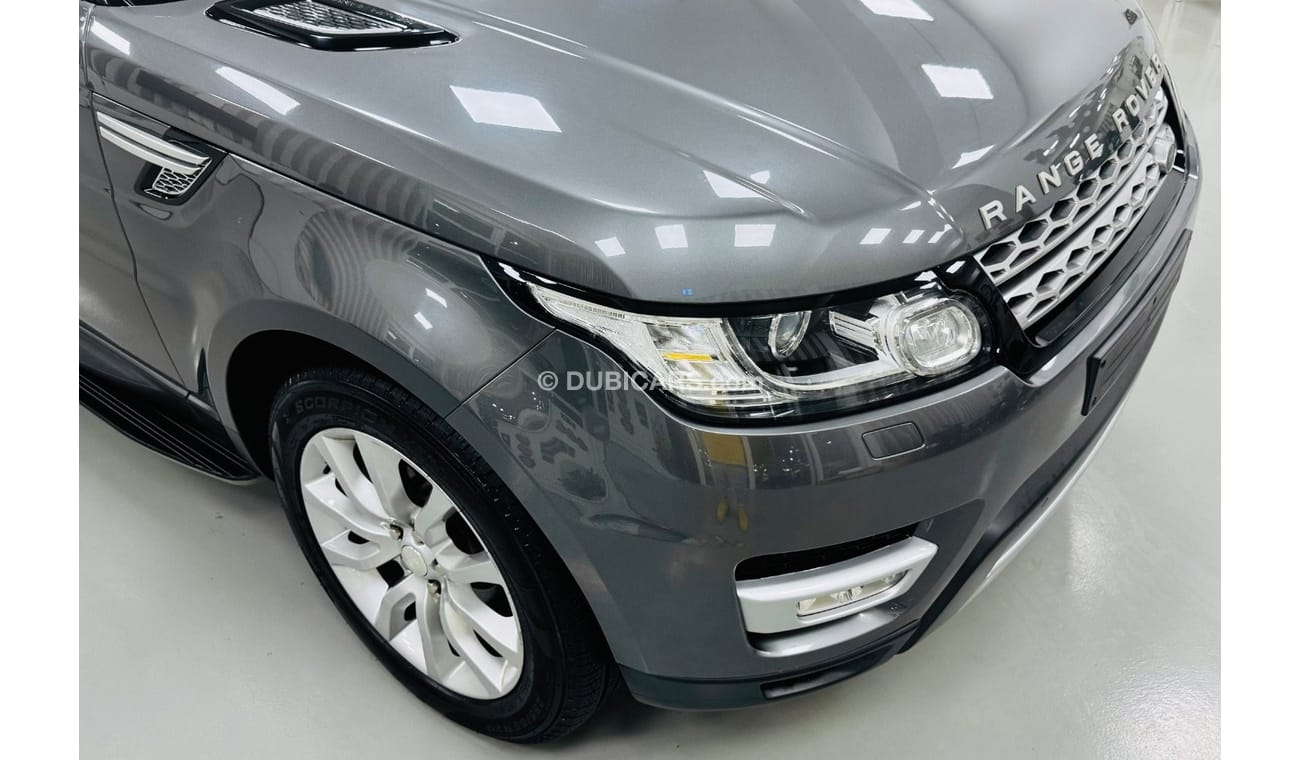 Land Rover Range Rover Sport HSE GCC .. FSH .. V6 .. HSE .. 7 Seats .. DVD .. Top Range