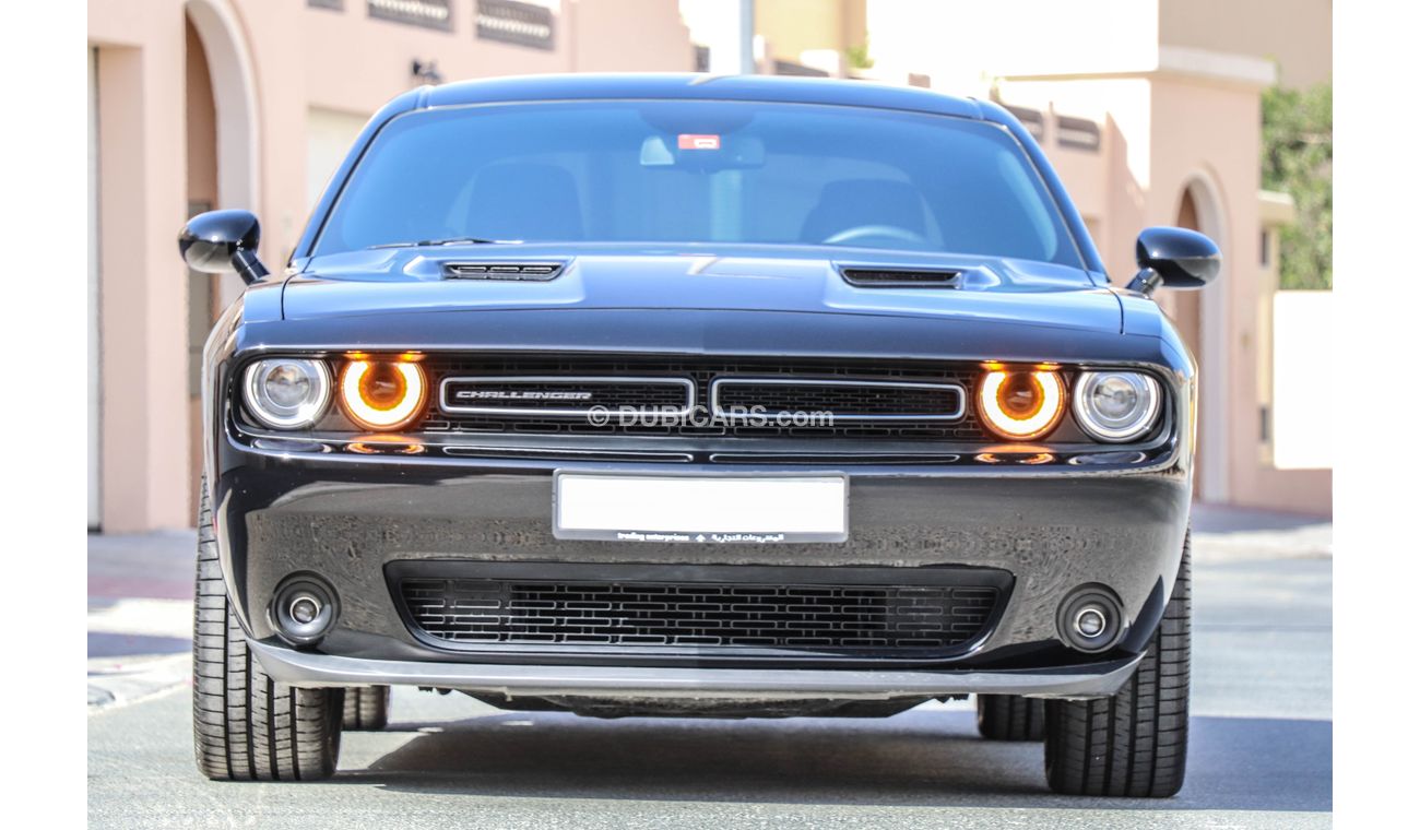 Dodge Challenger SXT Plus Black Edition 2018 GCC