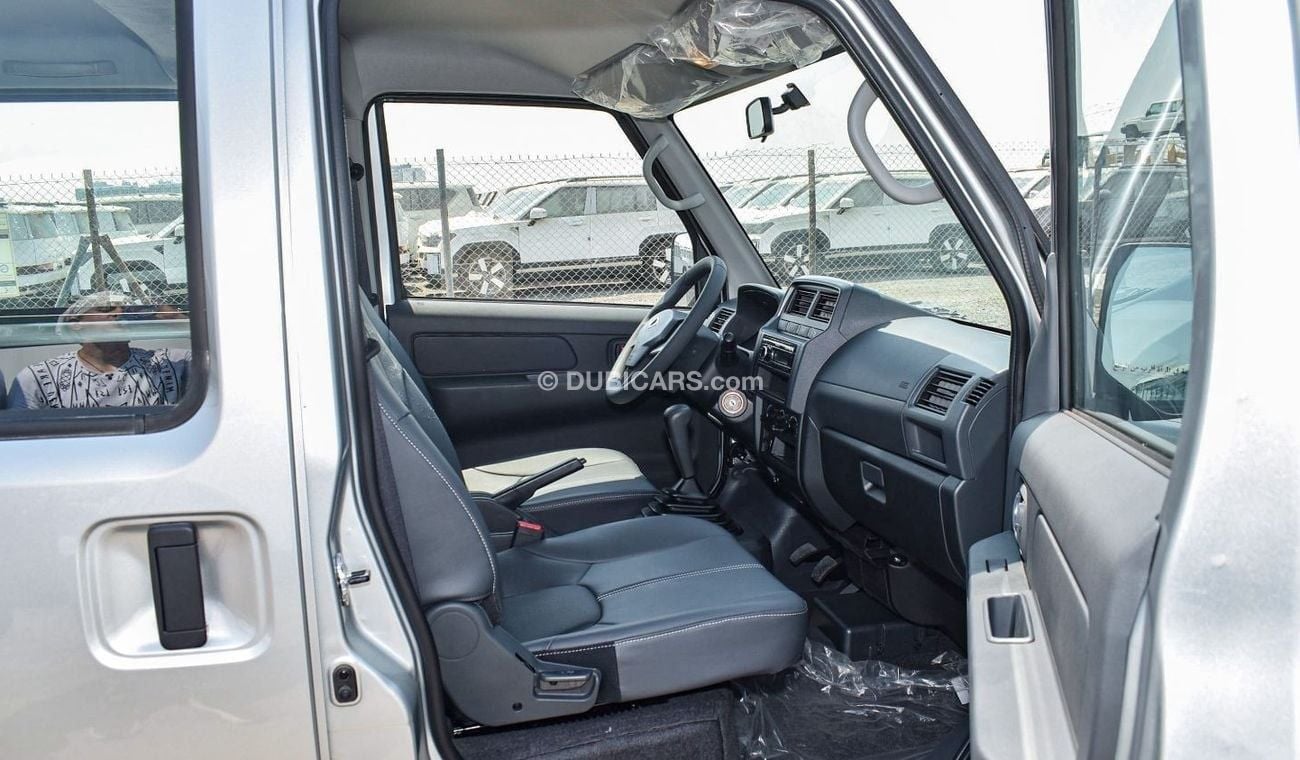 سي إم سي فيريكا Veryca Window Van 1.5L / 2WD / 5MT / 8 seater