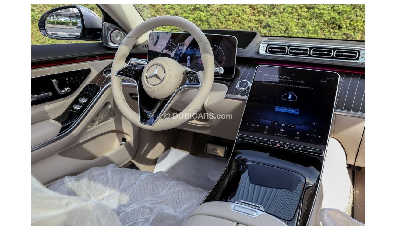 Mercedes-Benz S680 Maybach Rear Fineline wood 5 Years Warranty & Contract Service Abu Dhabi