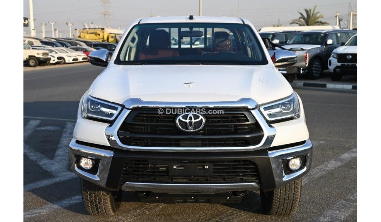 تويوتا هيلوكس 2025 TOYOTA HILUX DOUBLE CAB SR5 2.7L PETROL 4WD 5-SEAT AUTOMATIC