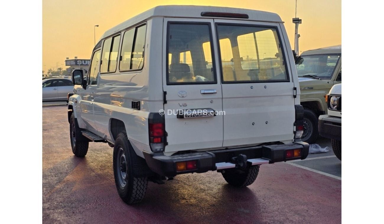 Toyota Land Cruiser Hard Top 2024 TOYOTA LAND CRUISER HARDTOP (GRJ78) 4.5L DIESEL V8 4WD 3DOOR,EURO5