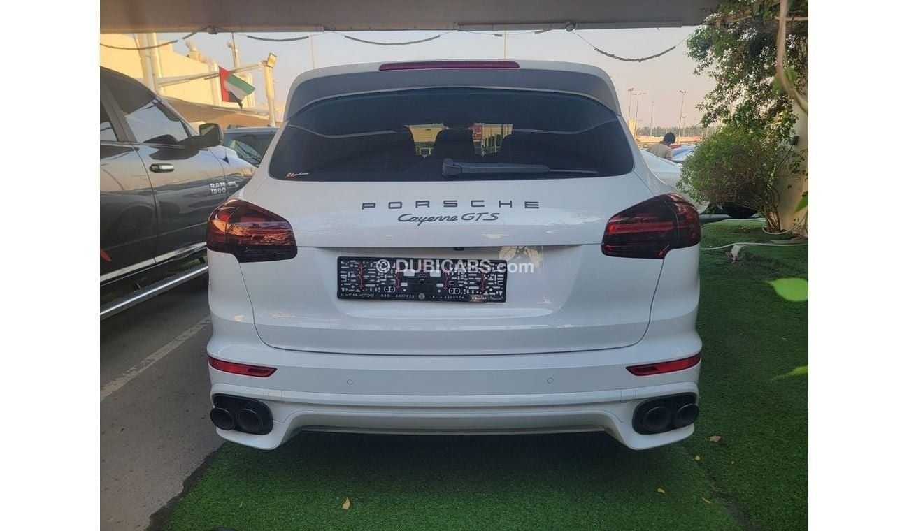 Porsche Cayenne GTS 4.8L