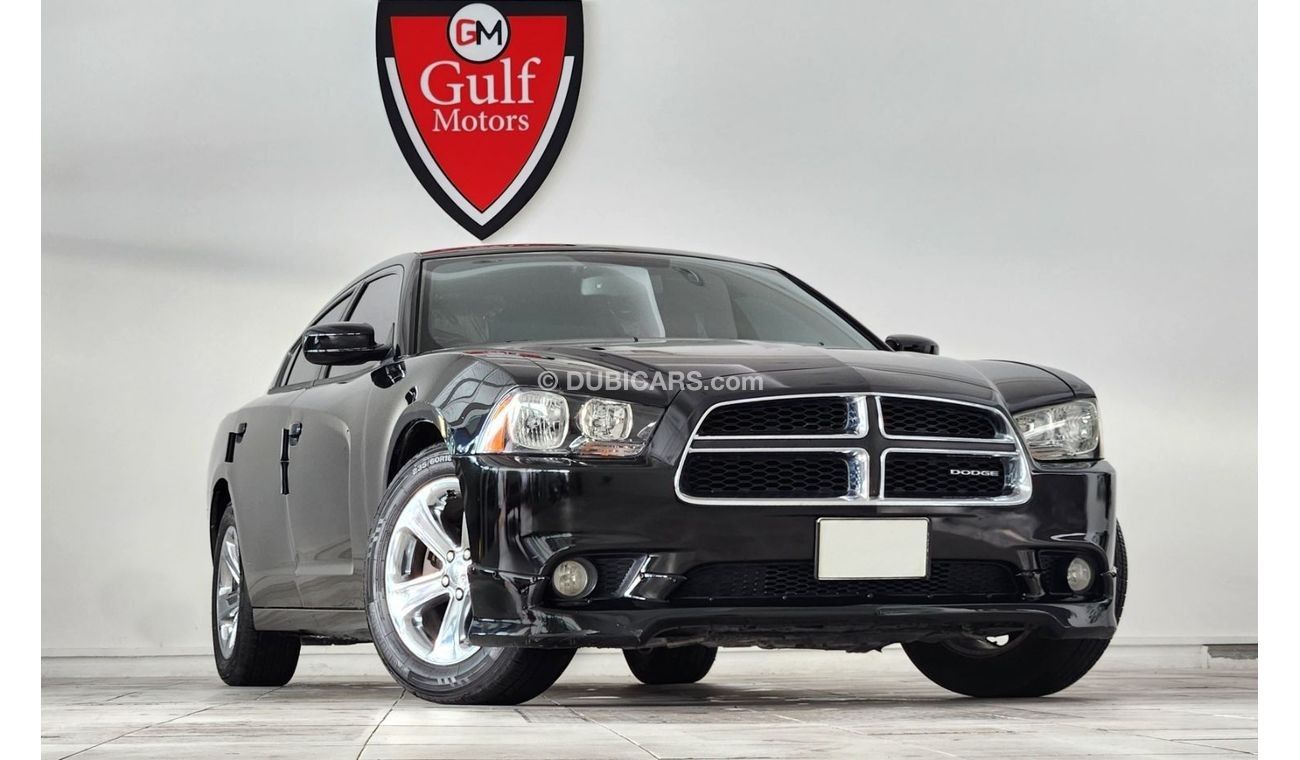 دودج تشارجر SXT-3.6L-V6_2012-Full Option-Perfect condition