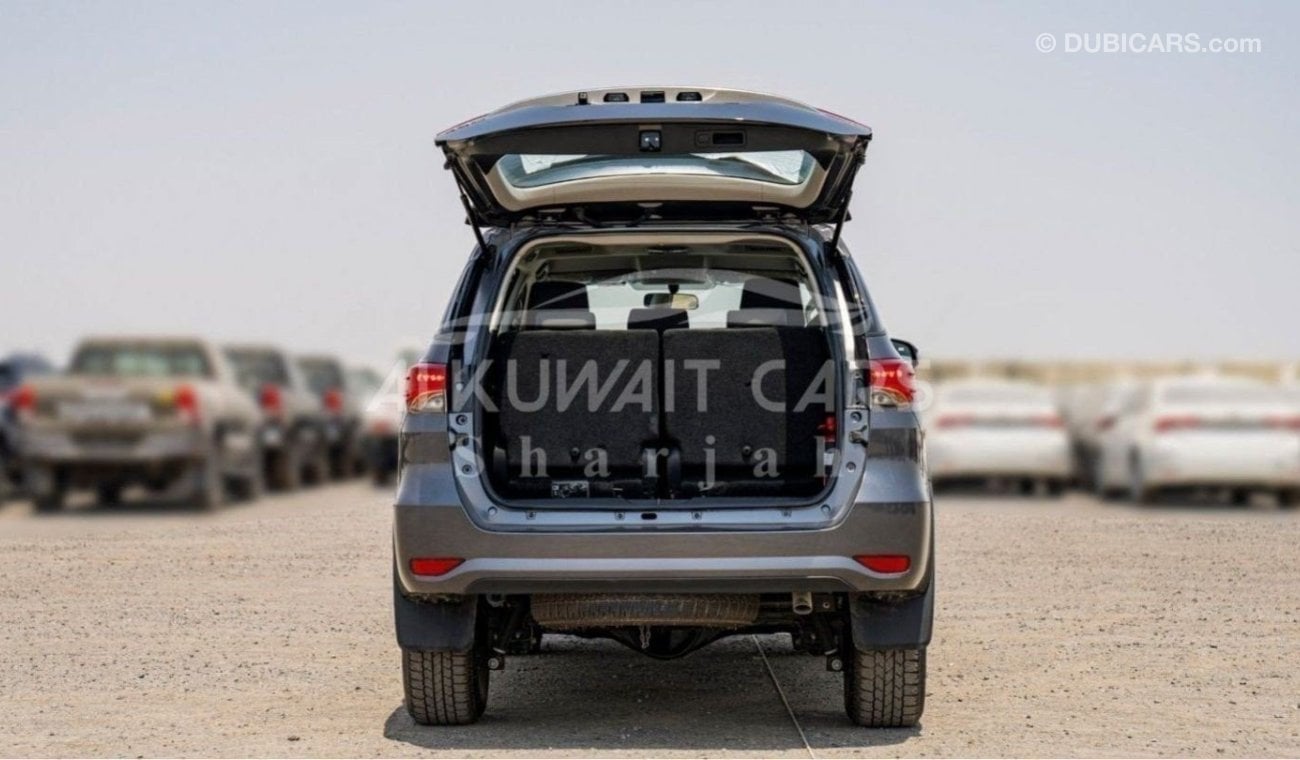 تويوتا فورتونر Toyota Fortuner 2.4L Diesel AT 4X4 MY2024