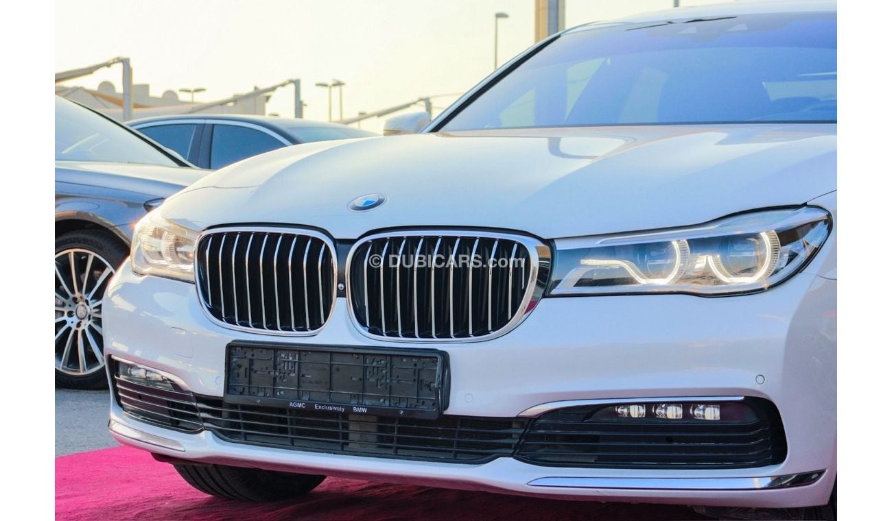 BMW 730Li Luxury 2.0L BMW 730iL / 2017 / GCC / Free Accident / Full / First Owner / 2.0L Twin Turbo