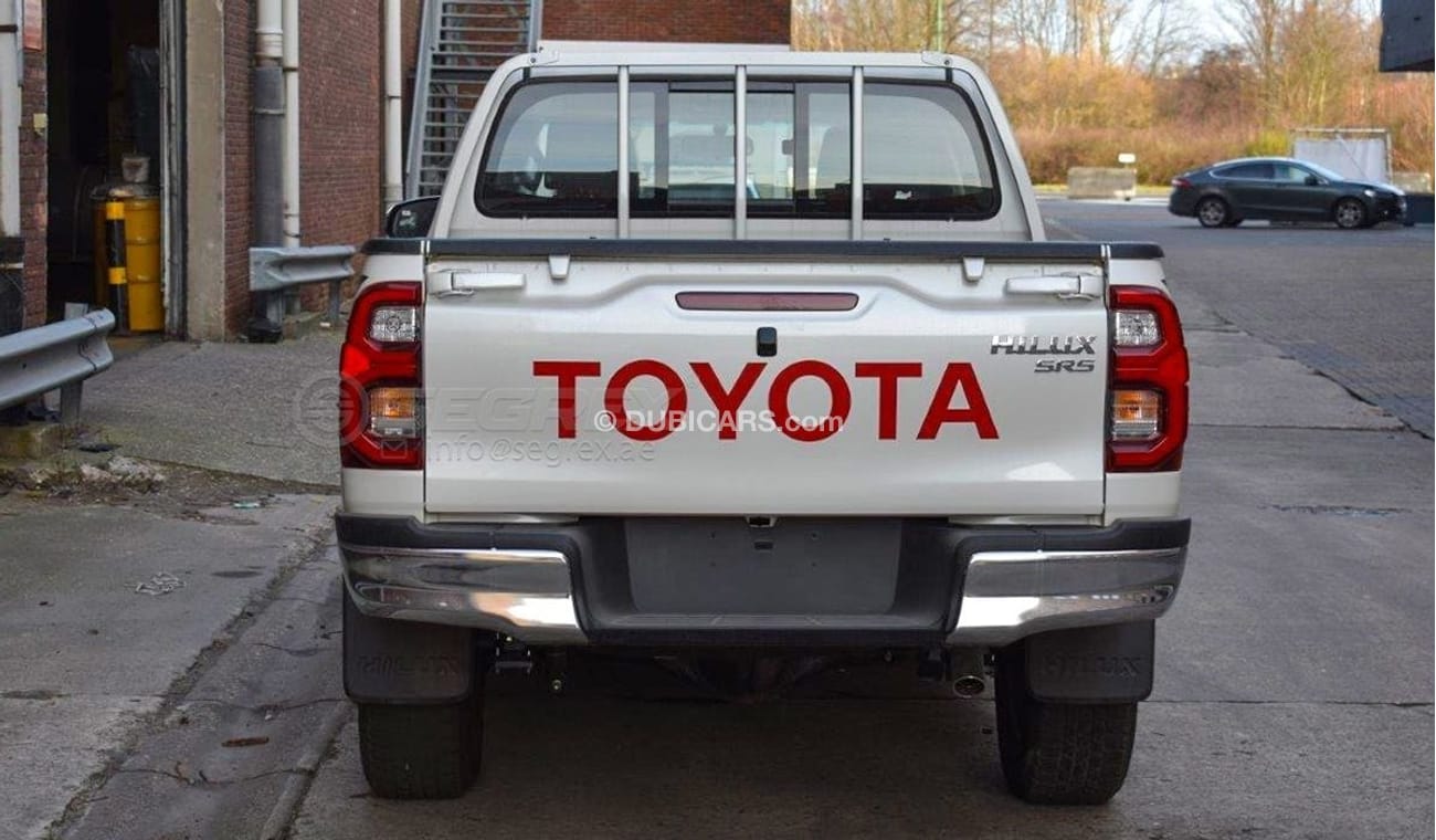 Toyota Hilux DC 2.7L Petrol, 4WD 5M/T FOR EXPORT