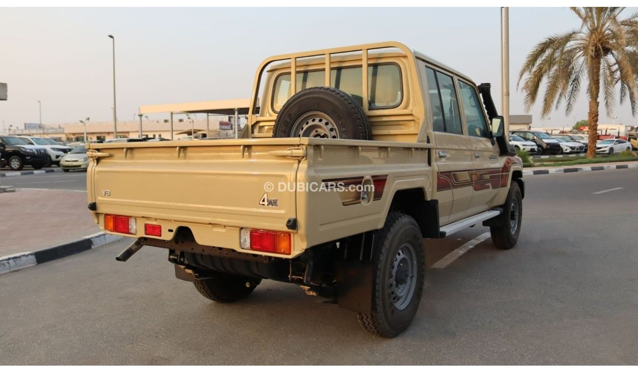 Toyota Land Cruiser Pick Up 4.5LTR V8 DIESEL DOUBLE CABIN, DIFFLOCK 2023,DIFFERENTIAL LOCK, POWER WINDOW , CENTER LOCK