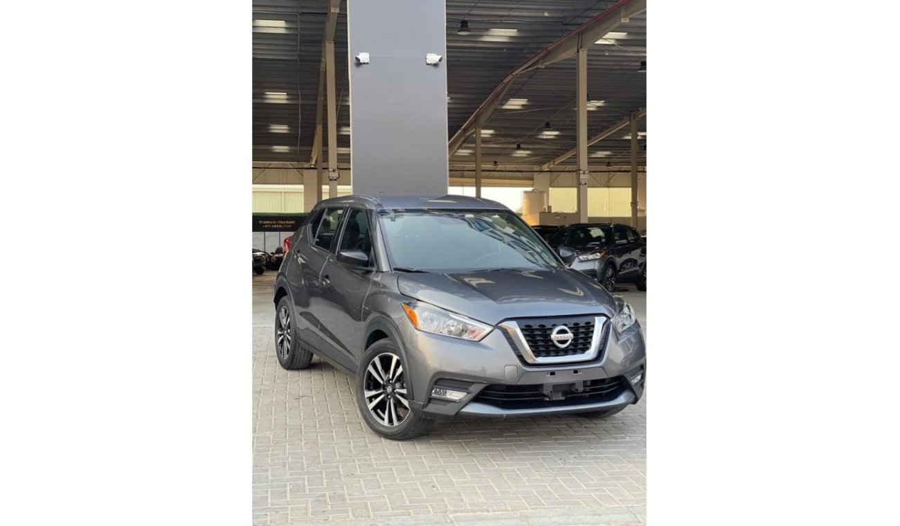 Nissan Kicks Kicks SV RADAR / LINE ASSIST /620 AED MONTHLY