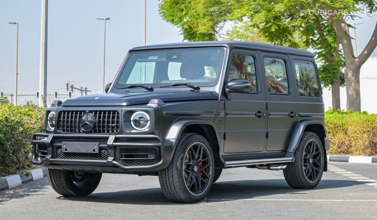 Mercedes-Benz G 63 AMG Std Mercedes G63 Double Night Package - Designo Nachtschwarz Magno Color - Carbon Fiber - Rear Scree