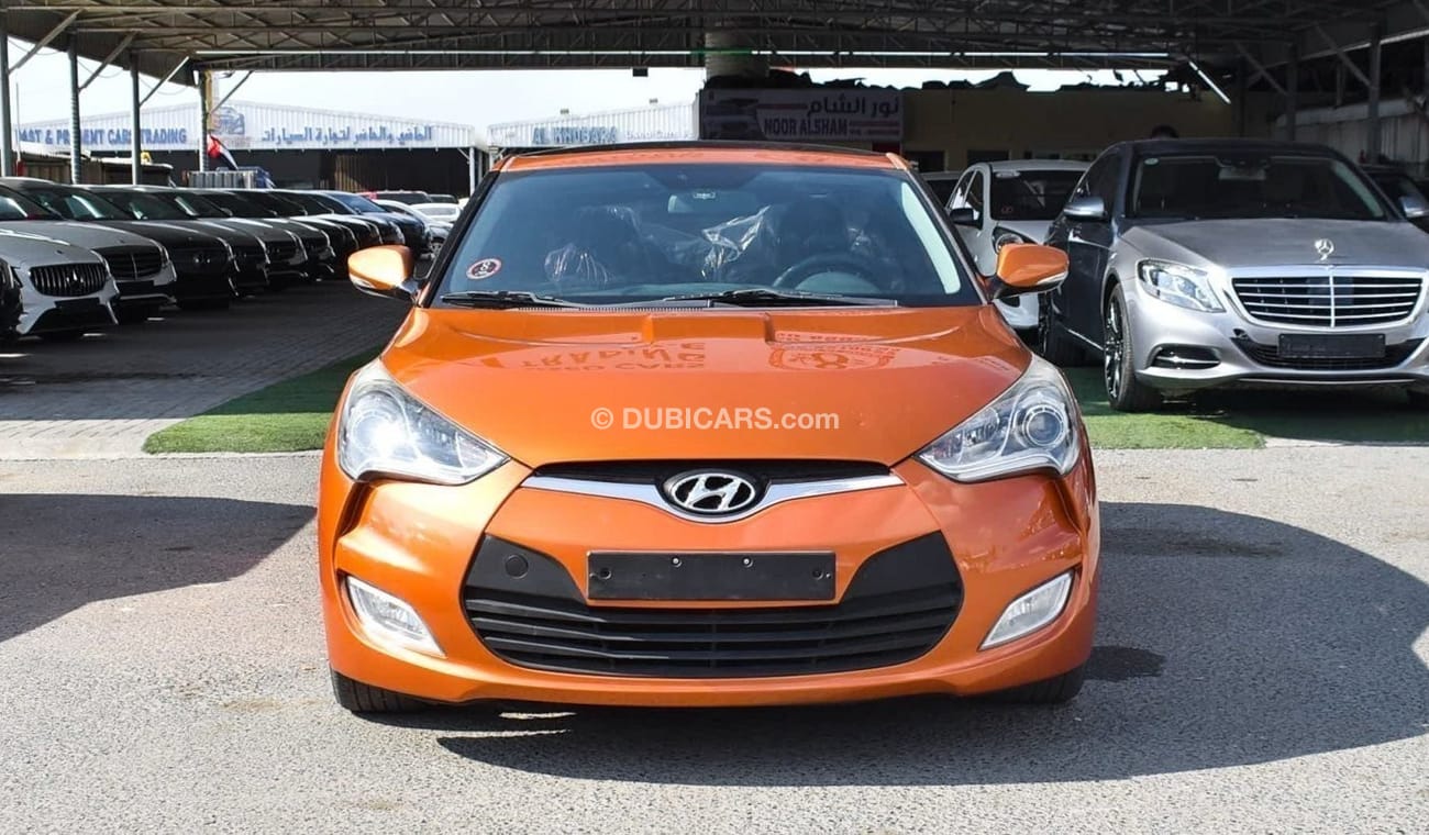 Used Hyundai Veloster 2012 for sale in Dubai - 699903