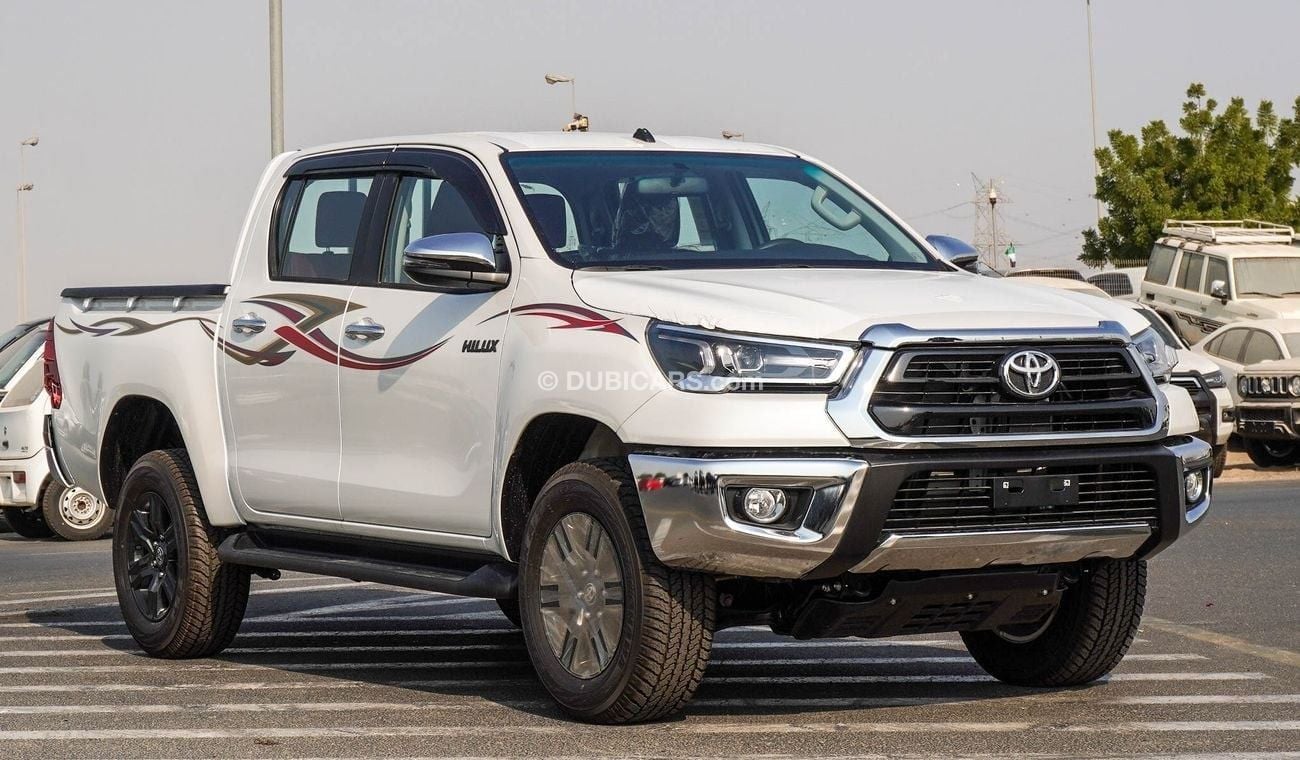 Toyota Hilux SR5. 2.7L 4WD. A/T