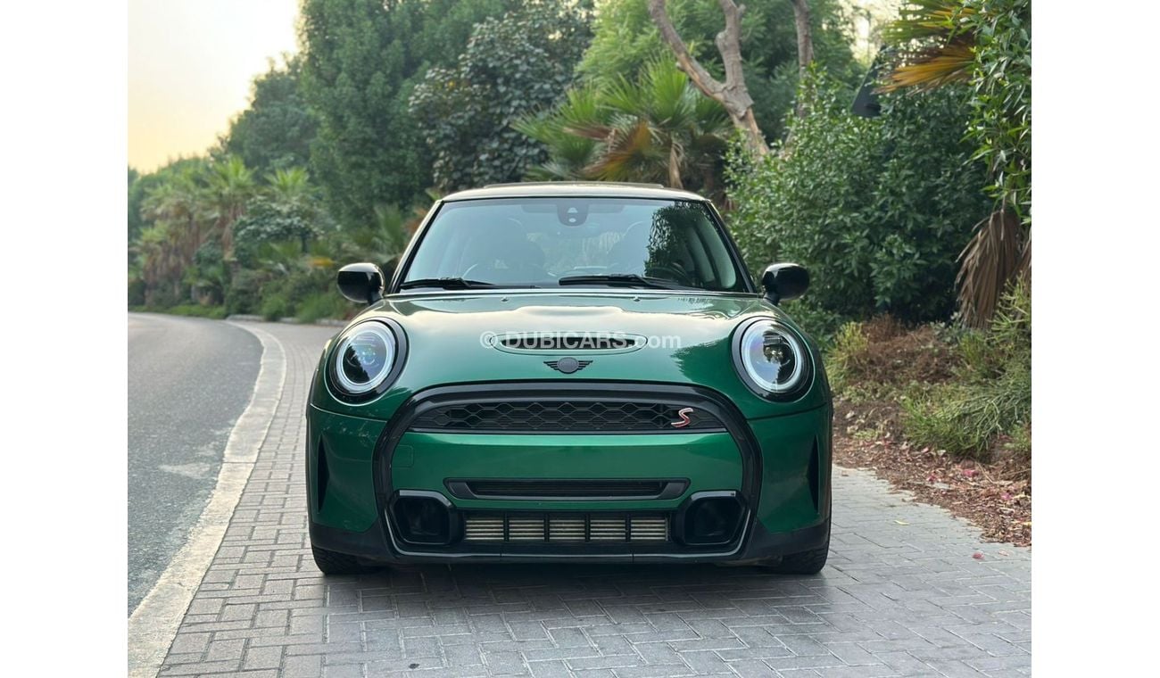 Mini Cooper S 2.0L Turbocharged Inline-4 | 189 hp | 2023 | Green Color | Perfect Condition | Low Mileage