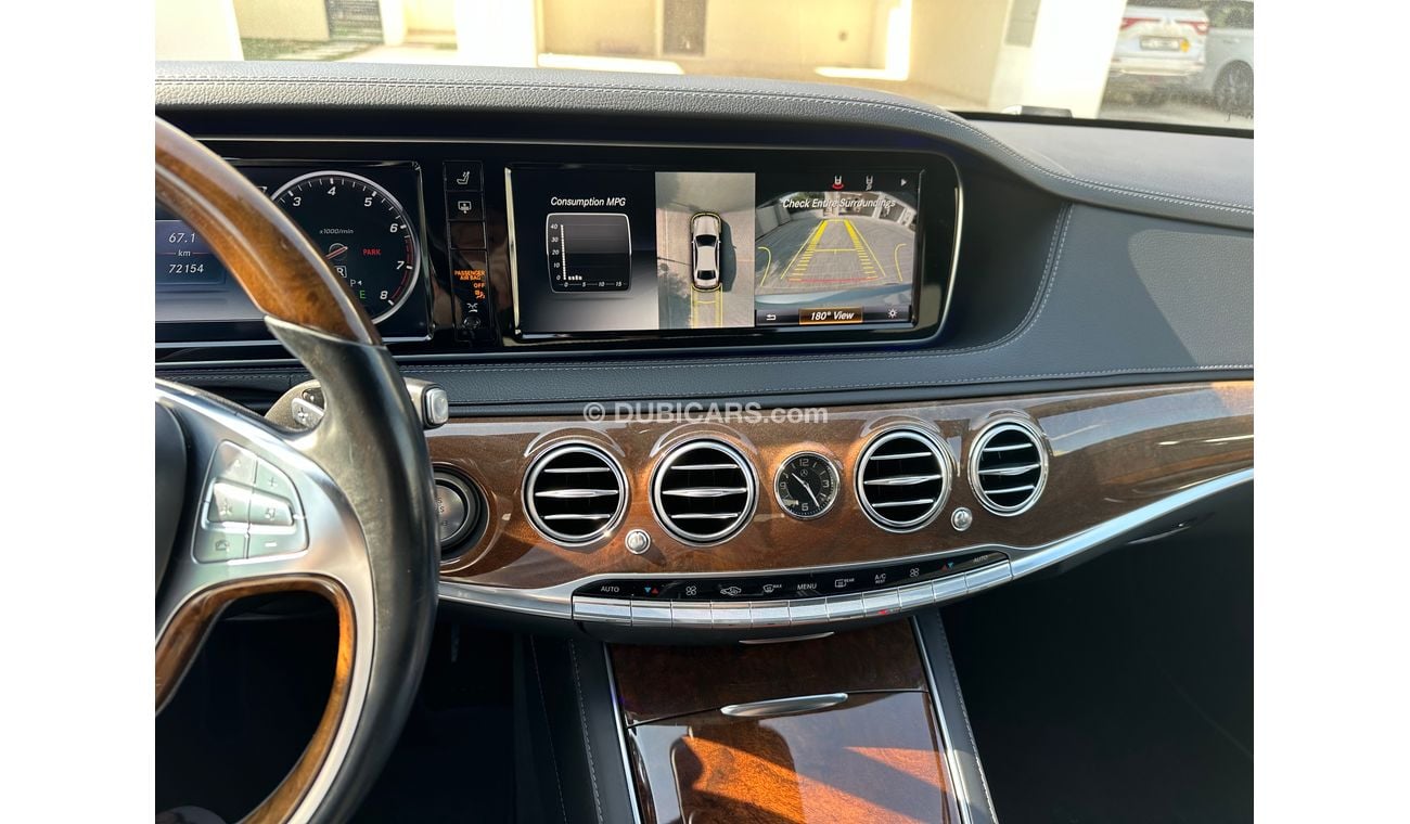 Mercedes-Benz S 550