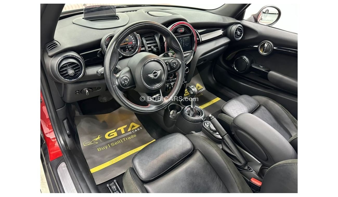 Mini Cooper S 2016 Mini Cooper S JCW Kit, Full Service History, Excellent Condition, GCC