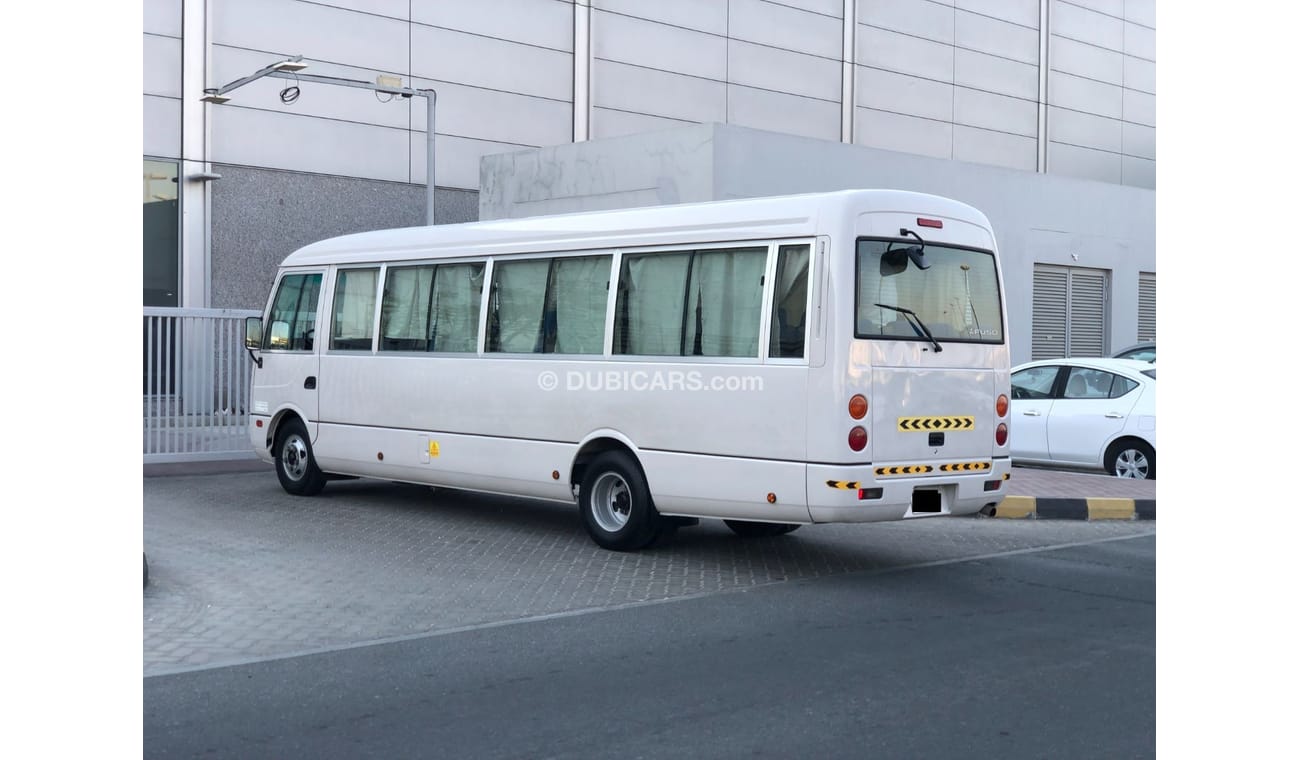 ميتسوبيشي فوسو GCC BUS