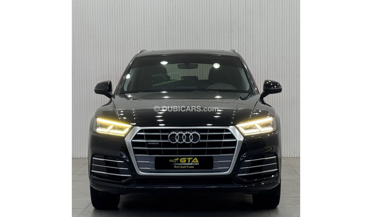 أودي Q5 45 TFSI Quattro S Line 2.0L (252 HP) 2019 Audi Q5 45TFSI S-Line Quattro, Warranty, Full Audi Service