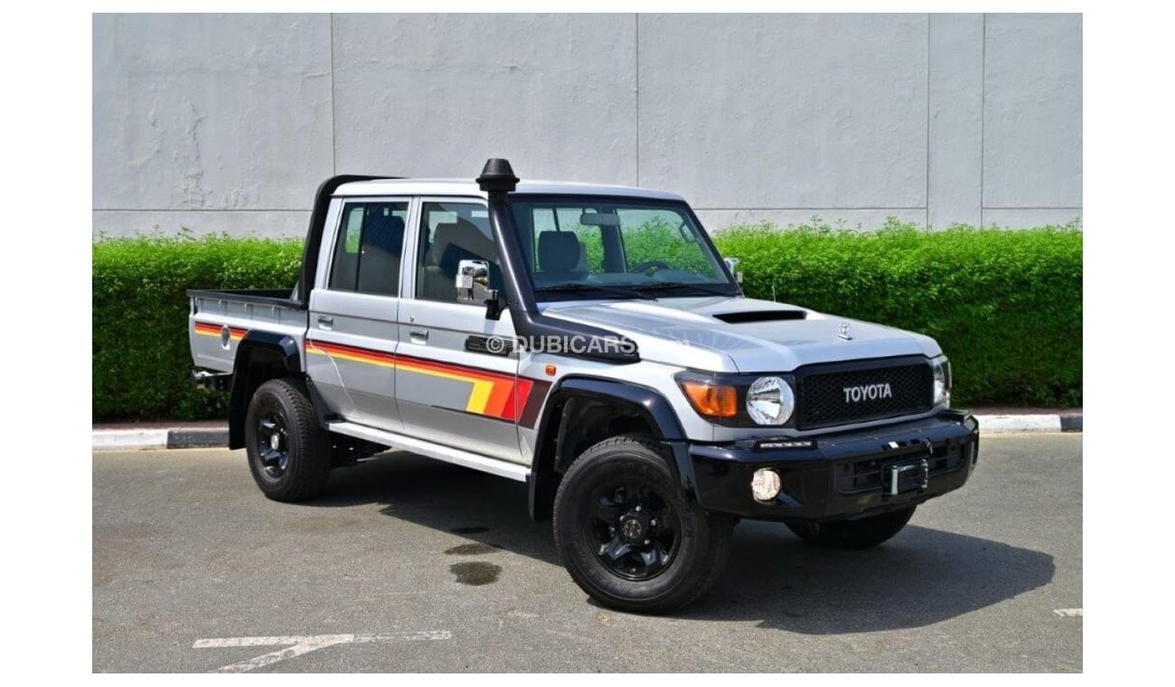 Toyota Land Cruiser Pick Up 79 Black Edition