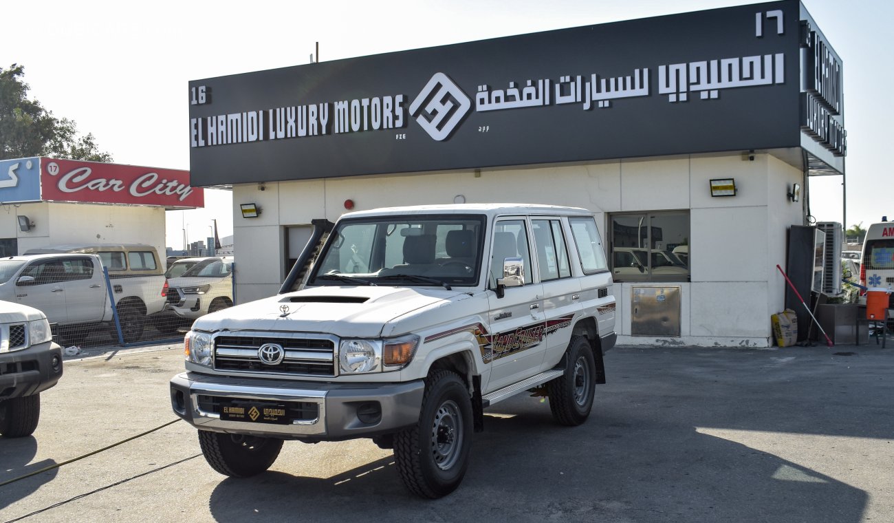 Toyota Land Cruiser Hard Top