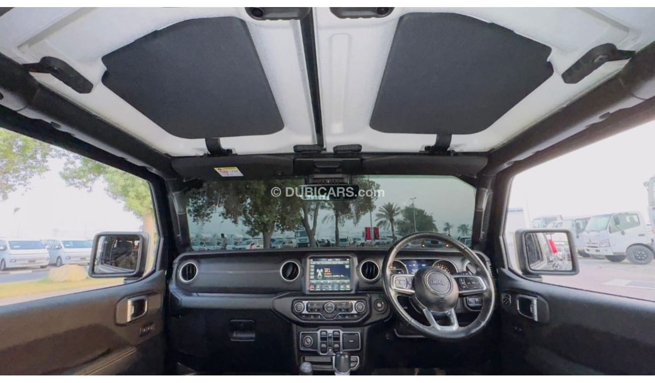 Jeep Gladiator PREMIUM CAMPING ACCESSORIES INSTALLED | ROOF MOUNTED LED LIGHTS | 3.6L PETROL | RHD | 2020 | 4 X 4 |