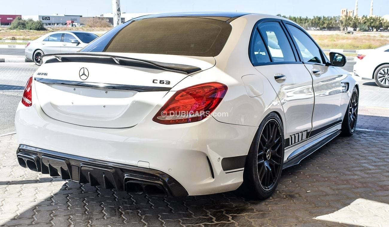 Mercedes-Benz C 63 AMG