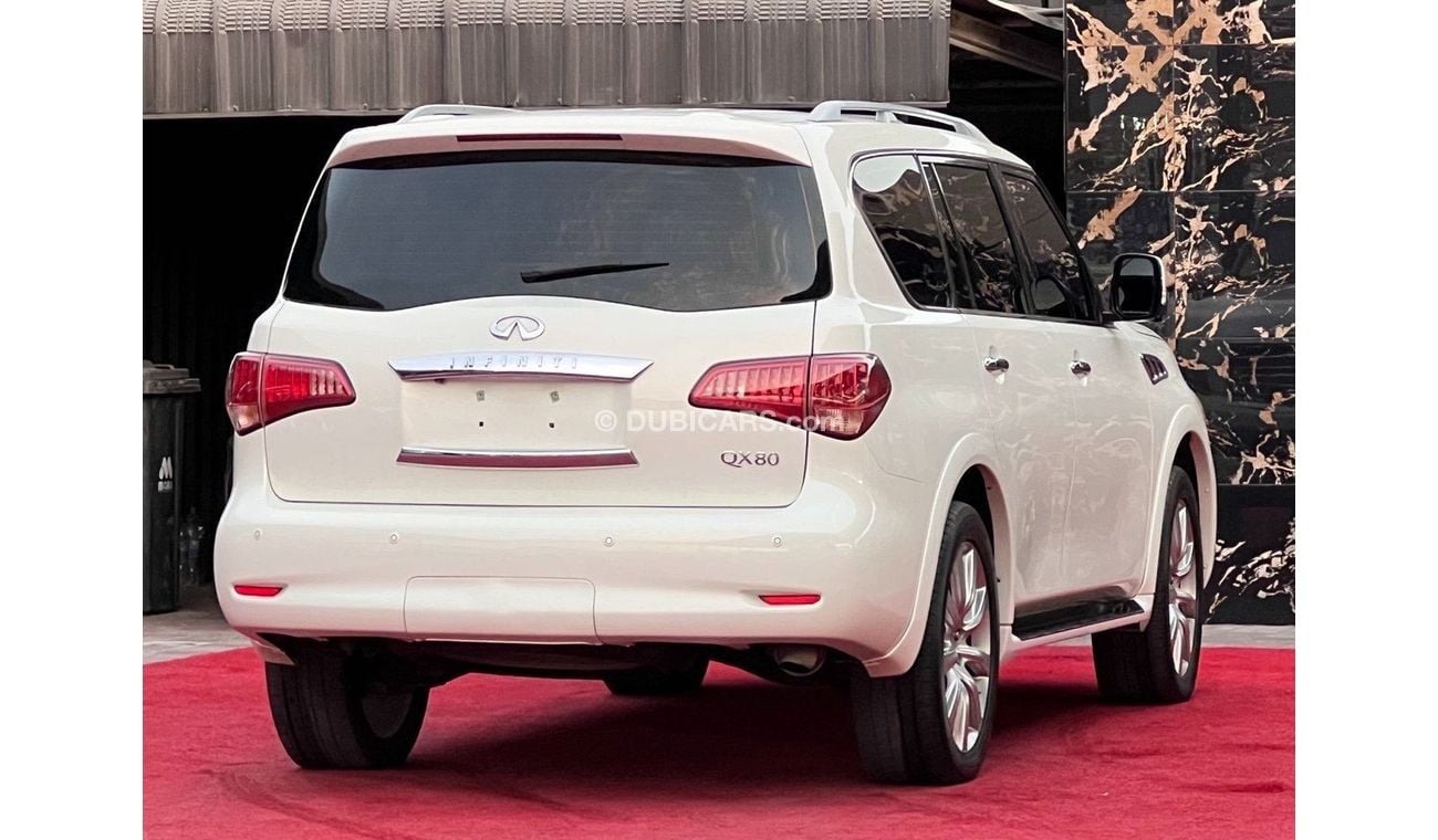 Infiniti QX80 5.6