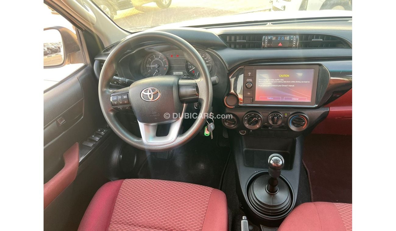 تويوتا هيلوكس 2021 TOYOTA HILUX 2.8L V4 **DIESEL** MANUAL TRANSMISSION  + POWER WINDOW + 4X4  - DOUBLE CABIN - wit