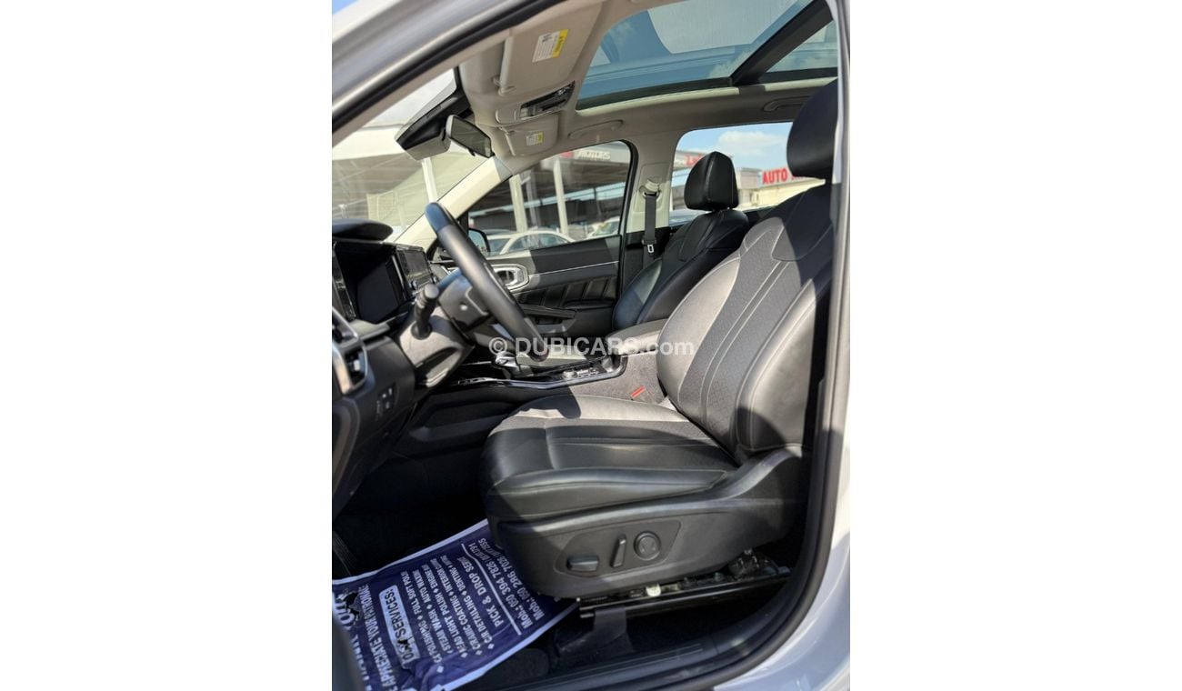 كيا سورينتو Kia Sorento  SX panoramic 4WD Full Option