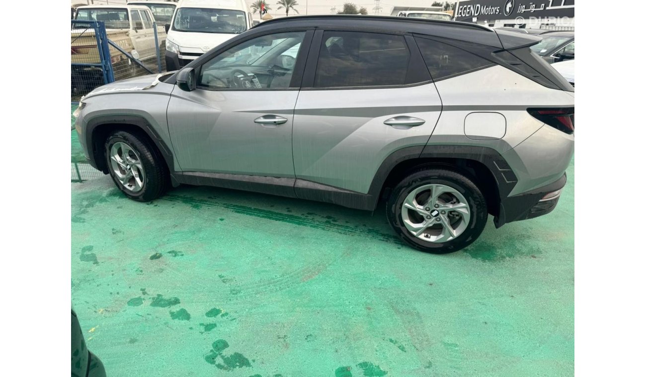 Hyundai Tucson Comfort 1.6L PETROL 2022