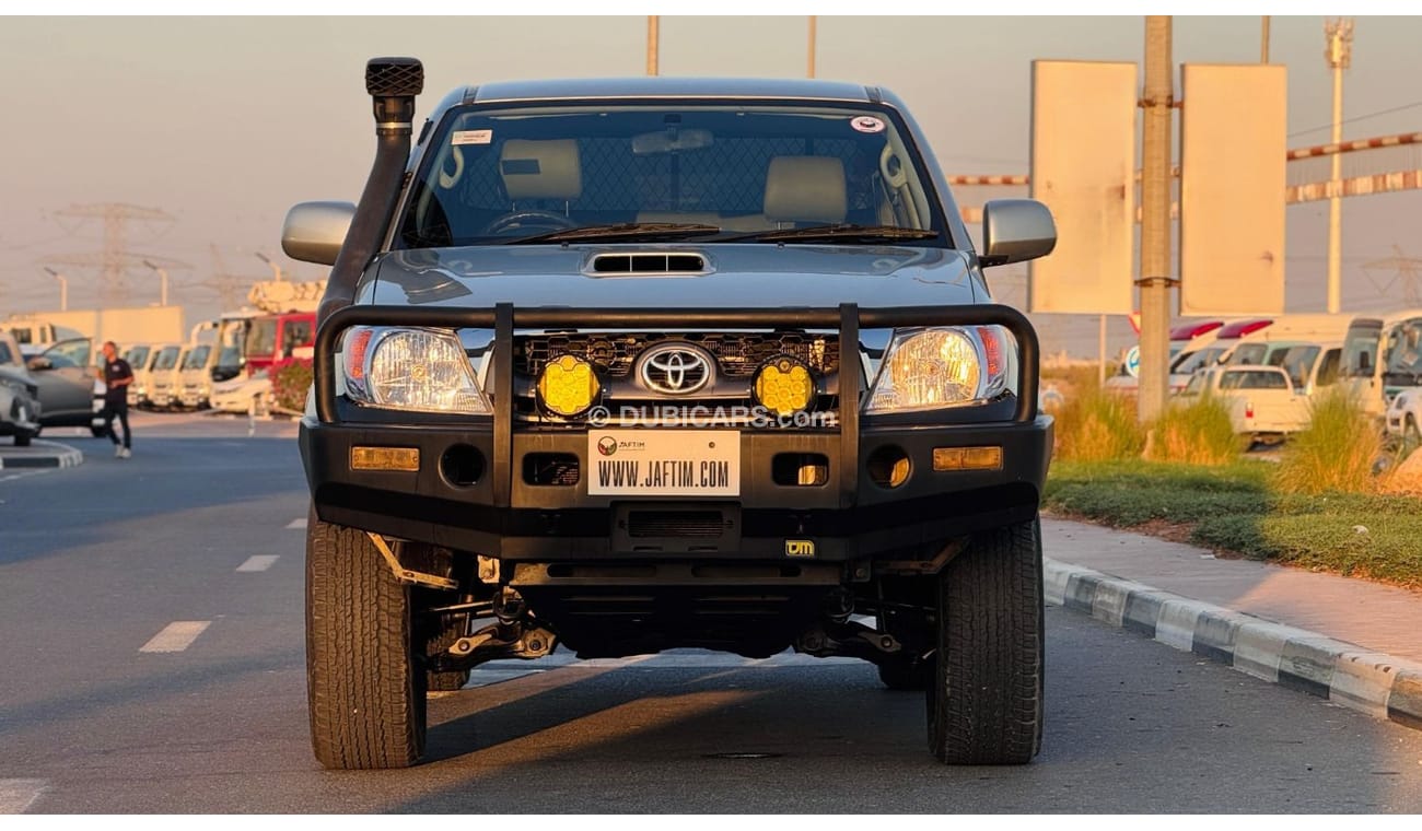 Toyota Hilux SMART CAB | PREMIUM SPORTS BAR | 2007 | RHD | 3.0L DIESEL ENGINE | MANUAL TRANSMISSION