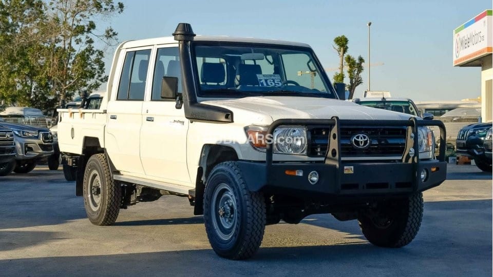 Toyota land cruiser pickup