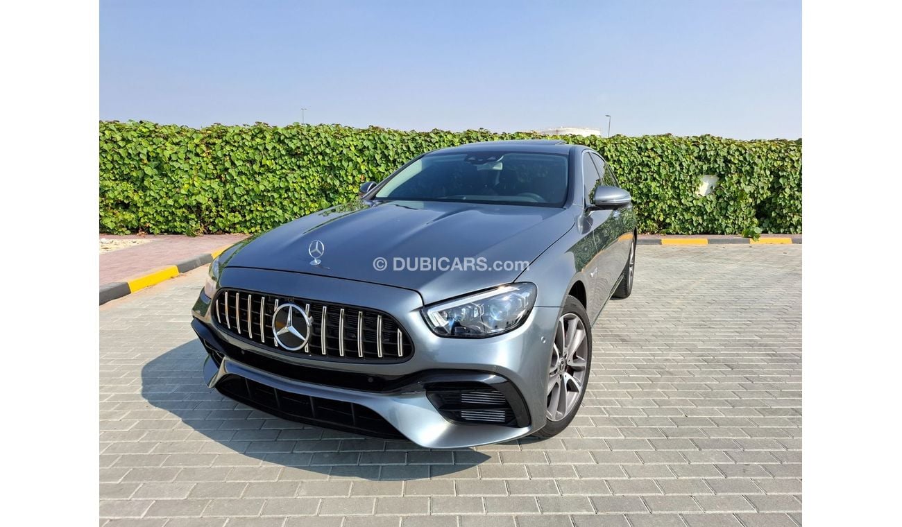 مرسيدس بنز E300 Mercedes-Benz E300 2019 full option kit 63 2022