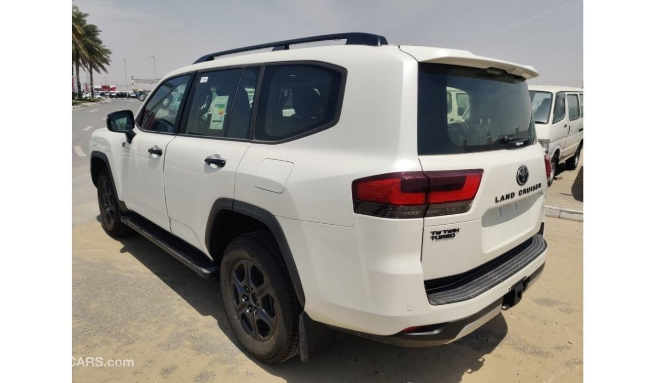 تويوتا لاند كروزر 2023 Toyota Land Cruiser LC300 GR-Sport 7-Seater 3.3L Diesel A/T 4WD