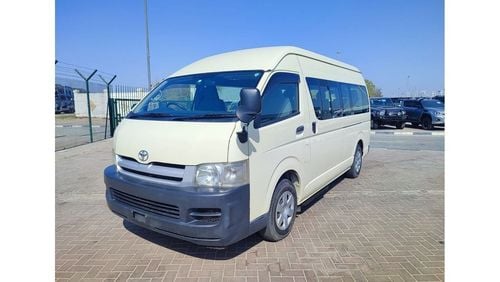 Toyota Hiace TRH223-6007320 || TOYOTA	HIACE 2003 || WHITE	2700	RHD AUTO || EXPORT ONLY.