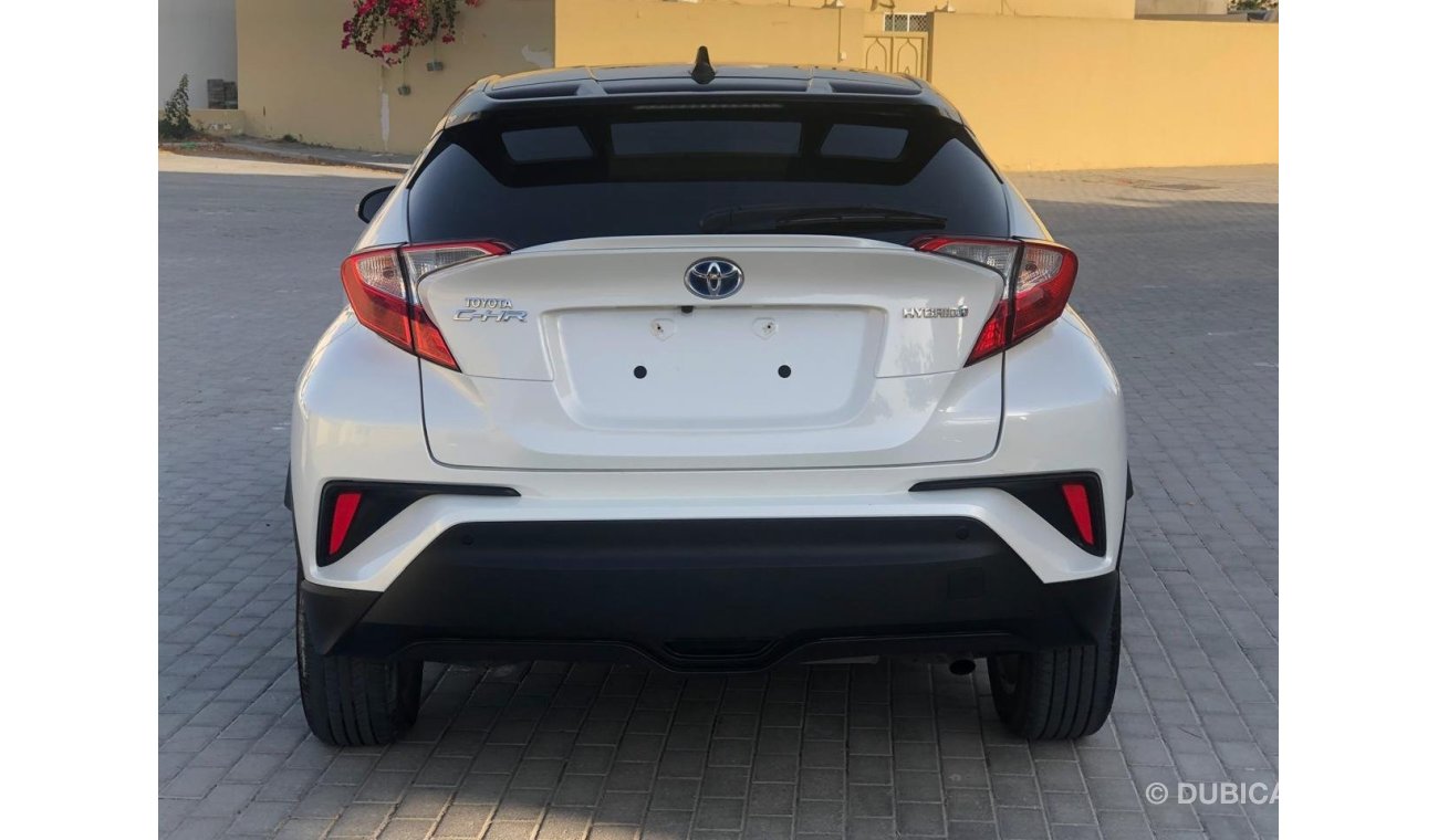 تويوتا C-HR Toyota C-HR Hybrid 2021 (1.8L) GCC Specs Full Option