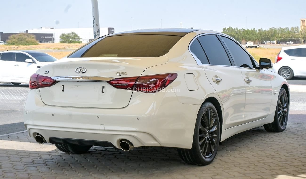 Infiniti Q50 2.0