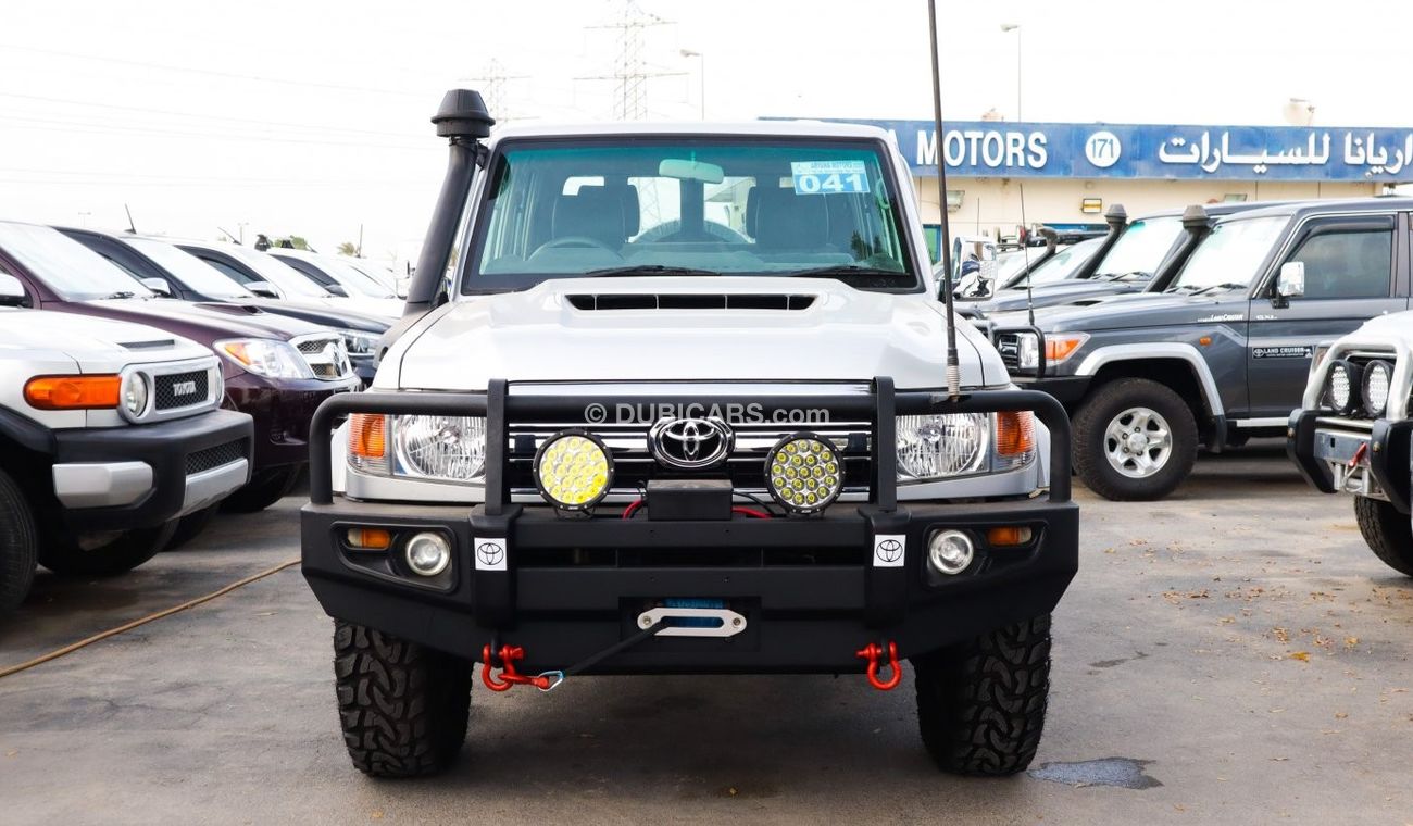 Toyota Land Cruiser Pick Up 4WD