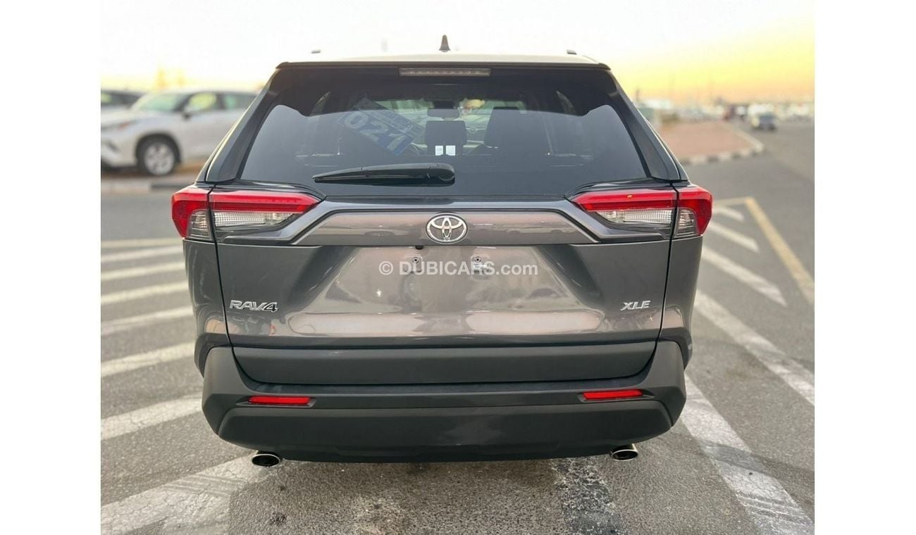 Toyota RAV4 2019 Toyota Rav4 XLE // SUNROOF // 2.5L V4 / UAE PASS