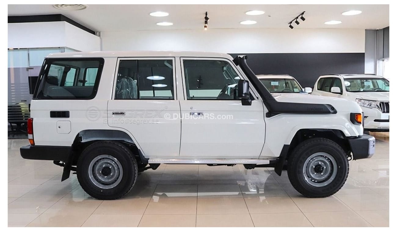 تويوتا لاند كروزر هارد توب LC76 4.2L Diesel 4WD 5M/T For Export