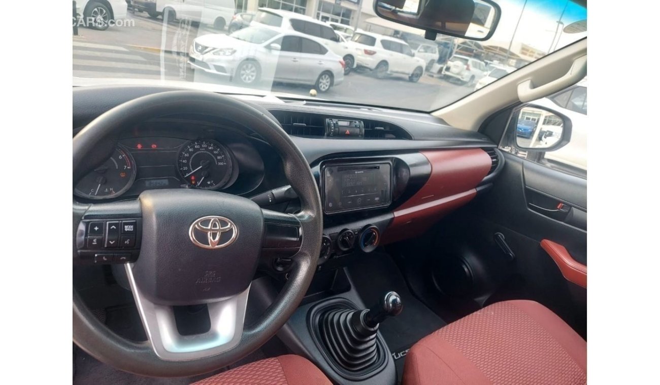 Toyota Hilux DC 2.7L 4WD PETROL MANUAL TRANSMISSION