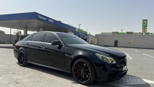 Mercedes-Benz E 63 AMG