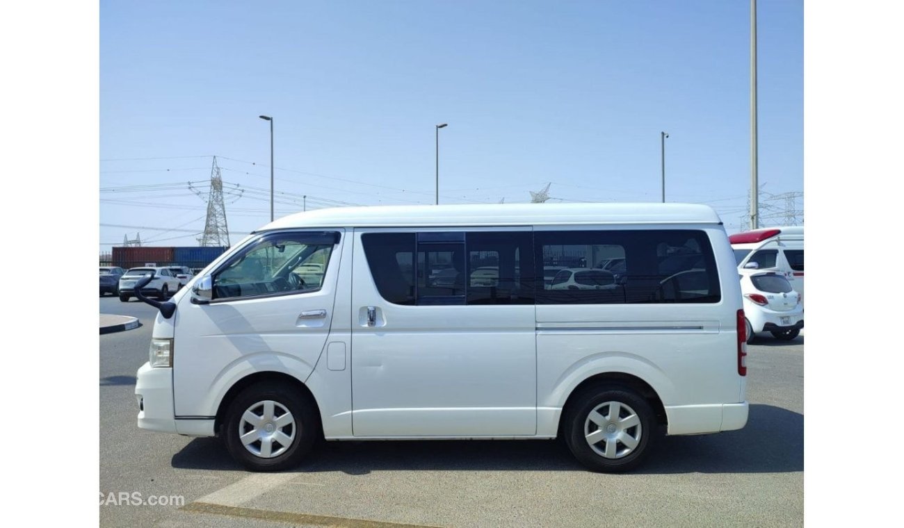 Toyota Hiace WHITE cc3000	DIESEL RHD AUTO	KDH211-8003042--ONLY FOR EXPORT