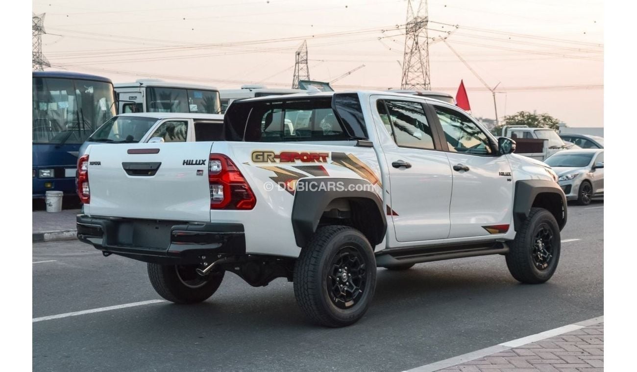 تويوتا هيلوكس GR Sport 2.8L DSL 2024YM