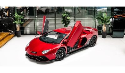 Lamborghini Aventador 6.5L V-12 Naturally Aspirated Engine